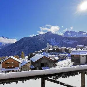 Cesa Da Riz Colle Santa Lucia